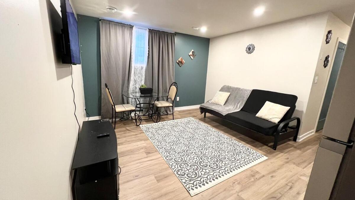Cozy 2bed 6 Minutes To The Falls! Apartment